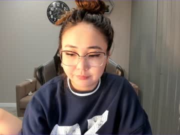 girl
        bora_ cam image #244426