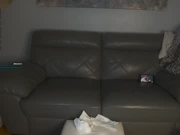 couple
        squirtqueen4uxx cam image #6569917