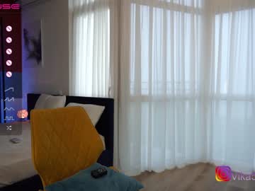 girl
        vika54784 cam image #1380861