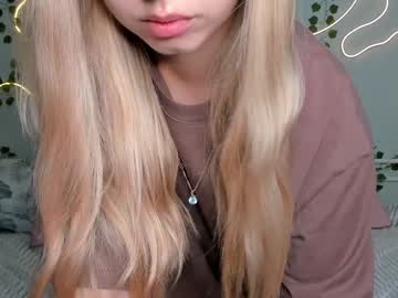 girl Cam Girls Masturbating With Dildos On Chaturbate with melissa_babyss