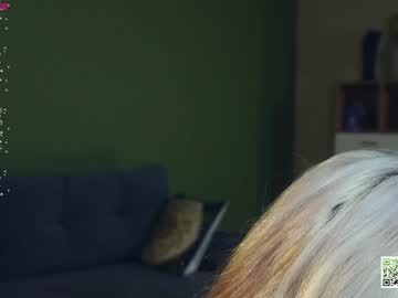 girl
        audreycarvin cam image #4728961