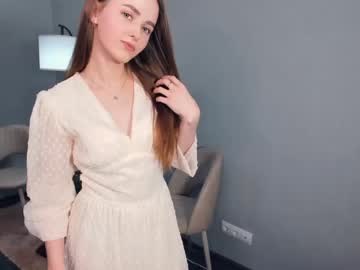 girl
        chillsea cam image #3322615
