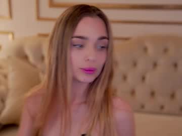 girl
        lana_pulse cam image #5110037