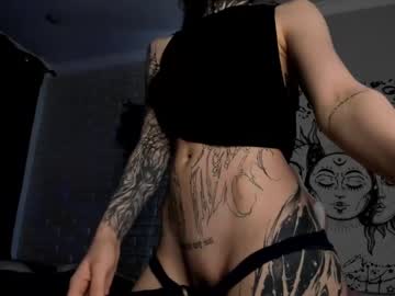 girl
        uwu_eva cam image #6864557