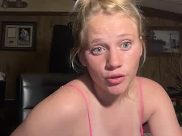 girl
        kayleighashford cam image #6967813