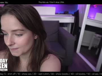 girl
        hermione_potter_couple cam image #1446135