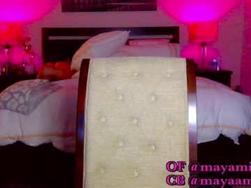 girl
        dubbletrubble69 cam image #5438060
