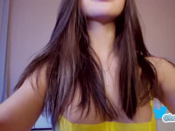 girl
        hollyextra cam image #406128