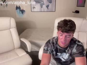 couple
        alpha_luke cam image #2813864