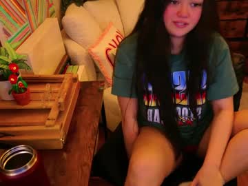 girl
        annatigarr cam image #6829716