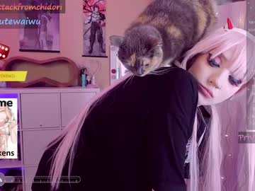 girl
        yourcutewaifu cam image #2938411
