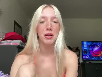 girl
        riababe cam image #1986120