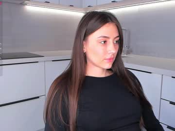 girl
        isabellajasmine cam image #2802149