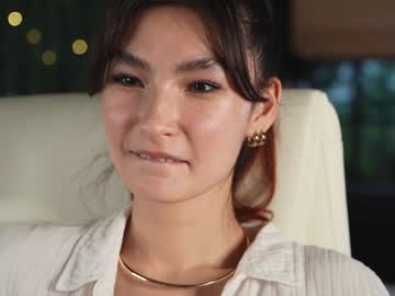 girl
        yvetta cam image #5927348