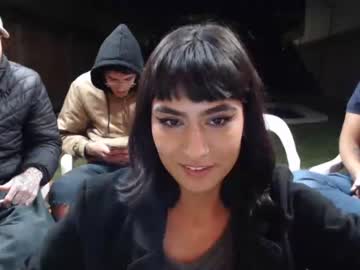 couple
        morigrrl cam image #3216458