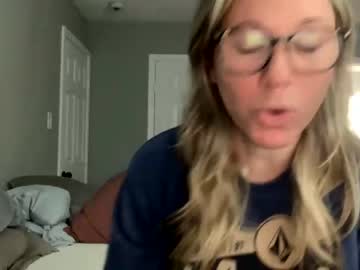 girl
        texas_blonde cam image #2451341