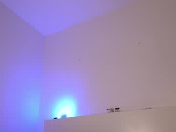 girl
        hunytea cam image #6465265