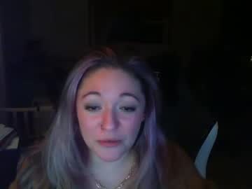 girl
        chpettinger cam image #300992