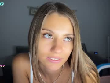 girl
        paaulina cam image #2294035