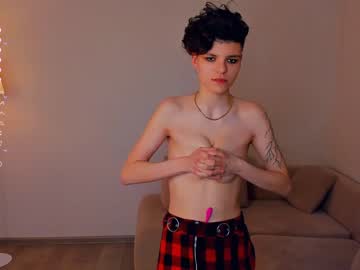 girl
        cruellade_vil cam image #4188134