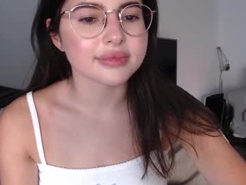 girl
        playnofuckinggames cam image #4915391