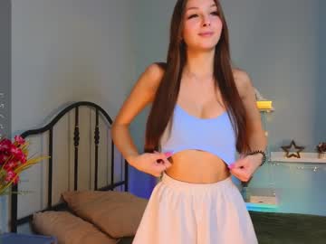 girl
        alicepreuoston cam image #6006767