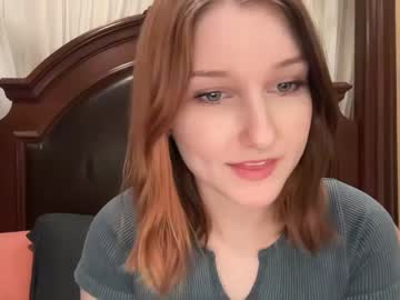girl
        tinytittytia cam image #4157794
