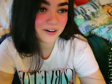 girl
        annatigarr cam image #3644731