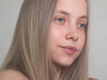 girl
        appr0ved cam image #4474369