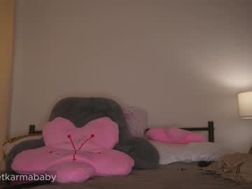 girl
        sweetkarmababy cam image #4614749