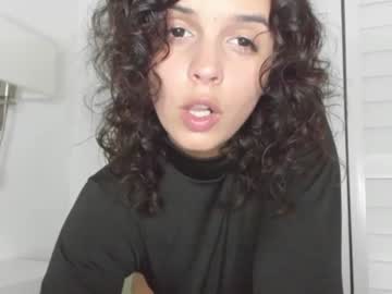 girl
        lilbeccaxo cam image #235785