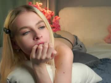 girl Cam Girls Masturbating With Dildos On Chaturbate with lunnadew