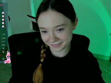 girl
        _margoqueen_ cam image #5366493