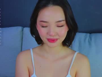 girl
        ji_yon_1 cam image #3541743