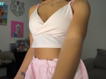girl
        paaulina cam image #2300776