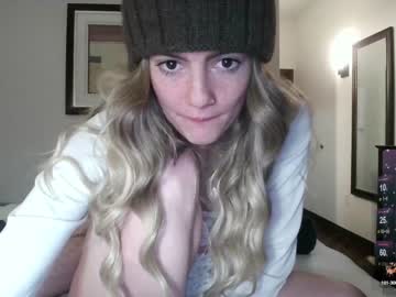 girl
        pixelatedprincess cam image #3423943