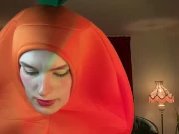 girl
        bigredcarrott cam image #1982025