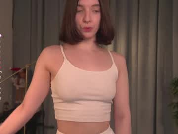 girl
        petal_of_passion cam image #5830435