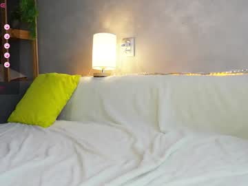 girl
        mary_shiota cam image #5251390