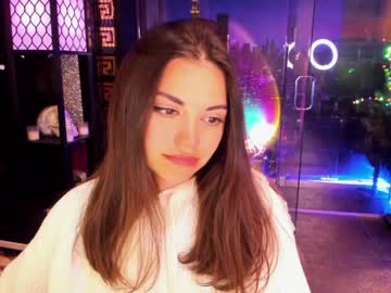 girl
        alma_pearl cam image #101484
