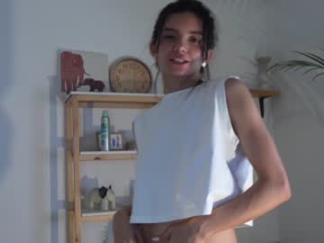 girl
        urcutelinda cam image #3761506