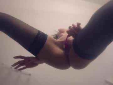 girl
        misslullu cam image #5638967