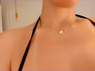 girl
        suma_ren cam image #1326450