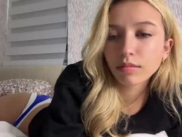 girl
        paigesylviaa cam image #6032240
