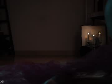 girl
        lettymoa cam image #4795913