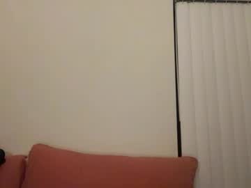 girl
        tinytittytia cam image #5846913
