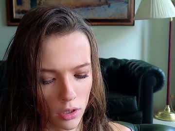 girl
        _demi_dee_ cam image #4266717