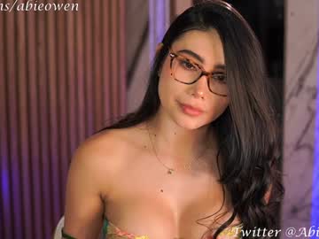 girl
        abie_owen cam image #6771776