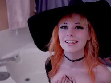 girl
        runesy cam image #1831091