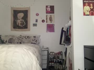 girl
        cutelondonp cam image #3653487